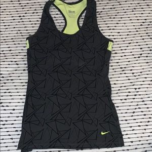 Nike workout tanktop
